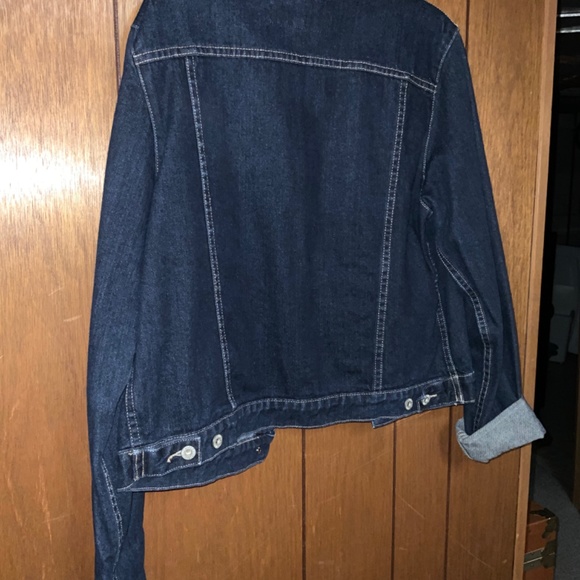 Jean jacket - Picture 3 of 3